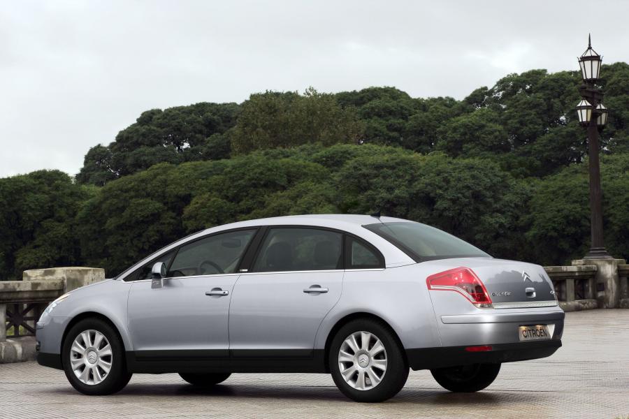  Citroen C4 Sedan 2008 года  (фото 65 из 75)